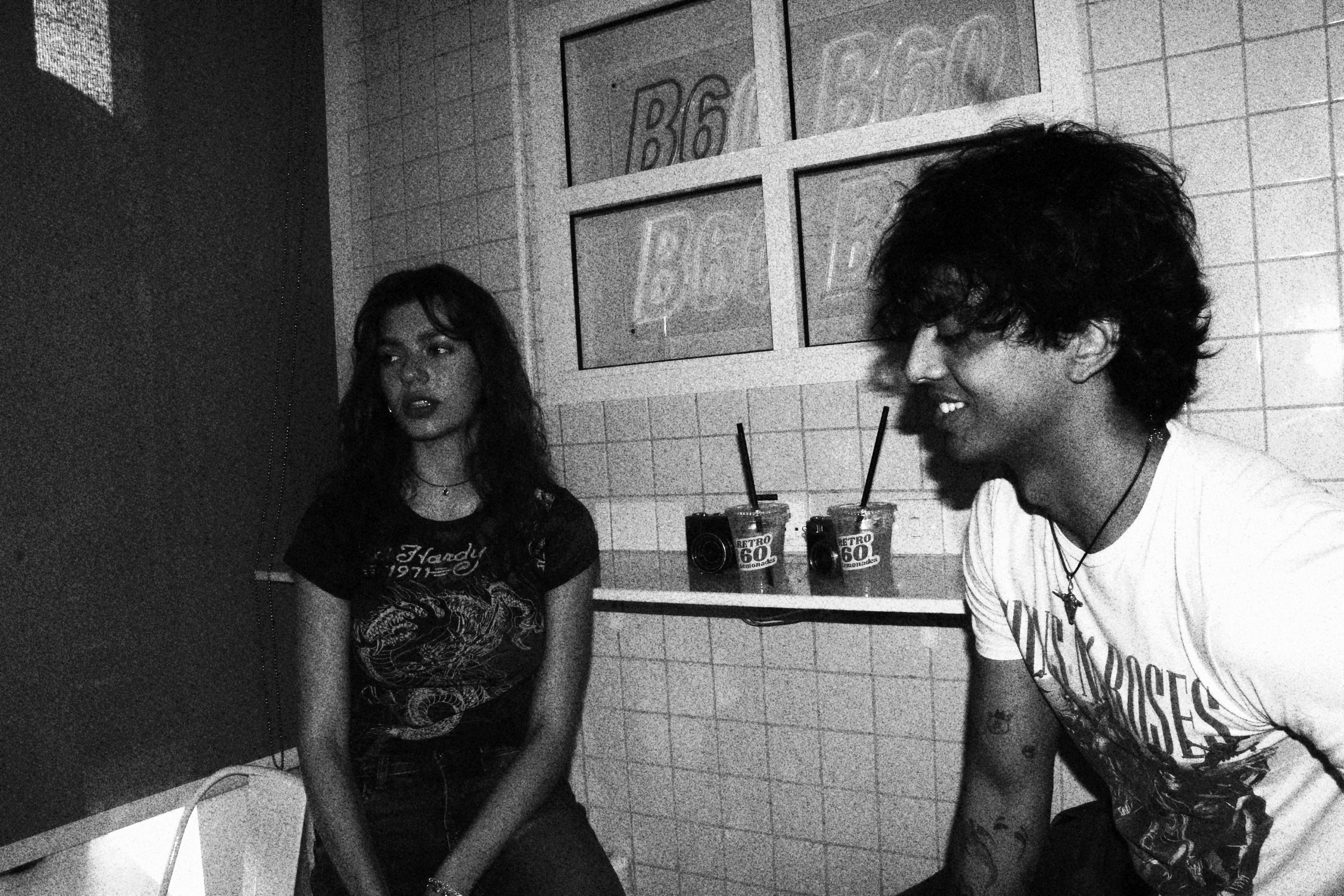 B60 Burgers restaurant atmosphere and food